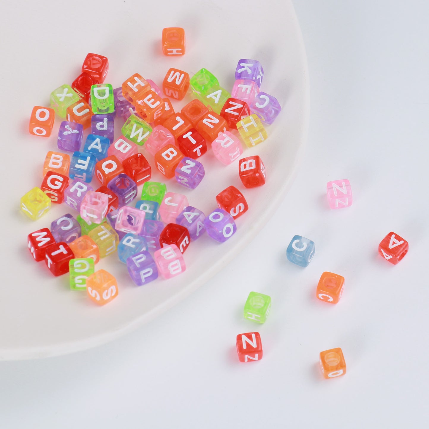 1100PCS Mixed Colorful Acrylic A-Z Letters Beads with Box